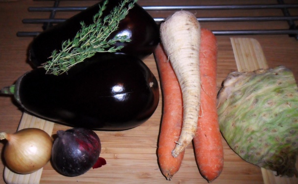 Polievka z pečeného baklažánu (fotorecept) - obrázok 1