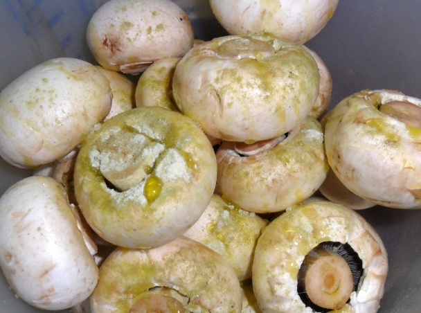 Špíz s mätovou omačkou a omáčkou z pečeného cesnaku (fotorecept) - obrázok 3