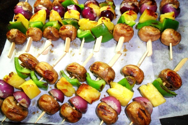 Špíz s mätovou omačkou a omáčkou z pečeného cesnaku (fotorecept) - obrázok 6