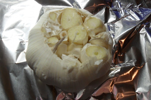 Špíz s mätovou omačkou a omáčkou z pečeného cesnaku (fotorecept) - obrázok 7