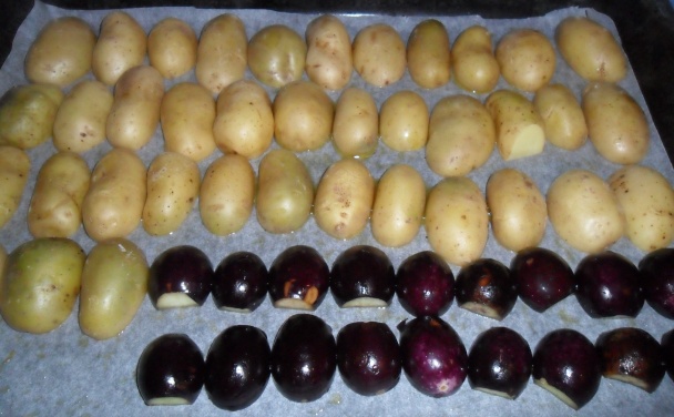 Šalát z pečených zemiakov, hlivy a baklažánov (fotorecept) - obrázok 3