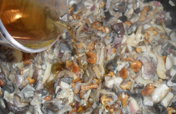 Lesné huby v košíčkoch z lístkového cesta (fotorecept) - obrázok 4