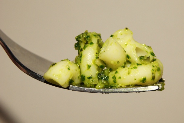 Makaróny s petržlenovým pestom (fotorecept) - obrázok 5