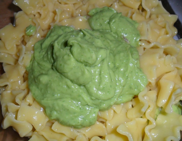 Cestoviny s citrónom a avokádom (fotorecept) - obrázok 3