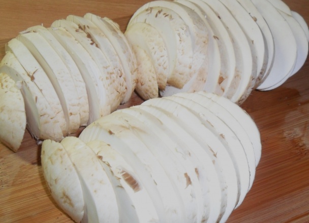 Polníček so sójovými kúskami, cukrovým hráškom a šampiňónmi (fotorecept) - obrázok 7