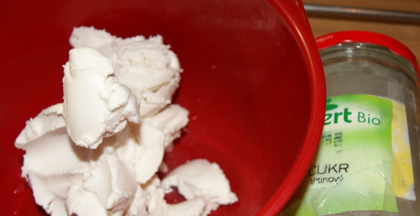 Ružové koláčiky s kokosovou šľahačkou (fotorecept) - obrázok 8