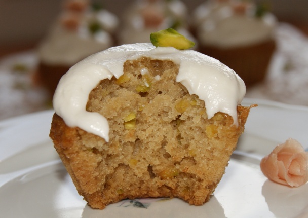 Ružové koláčiky s kokosovou šľahačkou (fotorecept) - obrázok 11