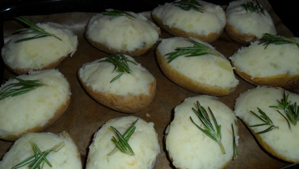 Zemiaky plnené baklažánom a šampiňónmi (fotorecept) - obrázok 14