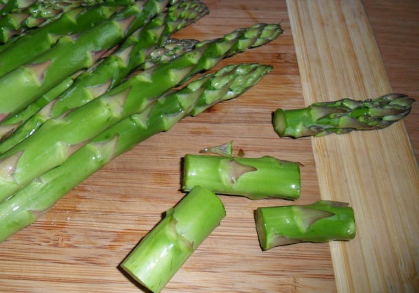 Hliva kráľovská na spôsob mušlí sv. Jakuba so špargľou (fotorecept) - obrázok 5
