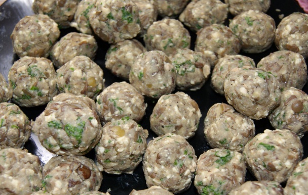 Šošovicové guľky s cestovinami z medvedieho cesnaku (fotorecept) - obrázok 9