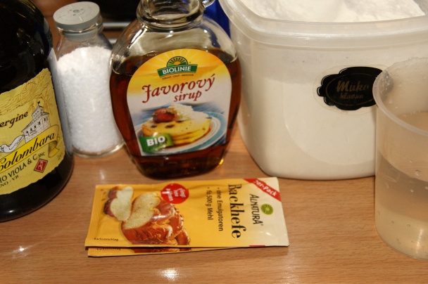 Grilované koláčiky s pažítkovým krémom (fotorecept) - obrázok 1