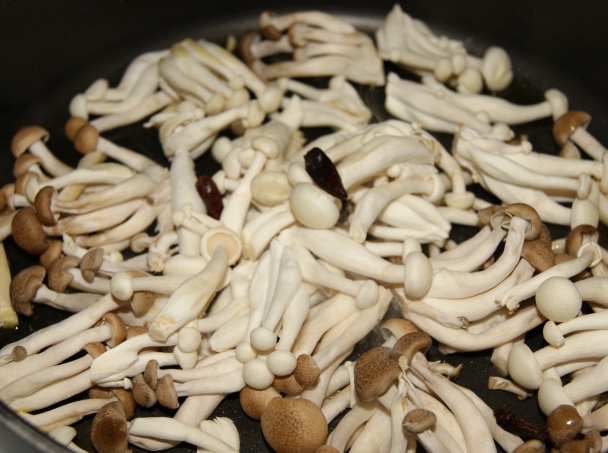 Baklažánové rolky so zemiakmi, špenátom a hubami (fotorecept) - obrázok 2