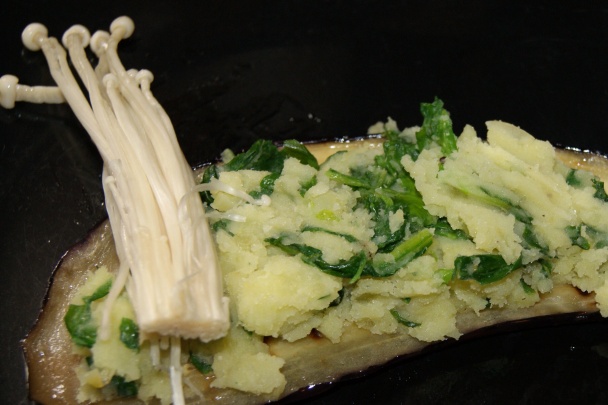 Baklažánové rolky so zemiakmi, špenátom a hubami (fotorecept) - obrázok 13