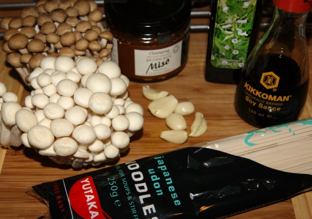 Udon rezance s tofu, špenátom a hubami shimeji (fotorecept) - obrázok 7