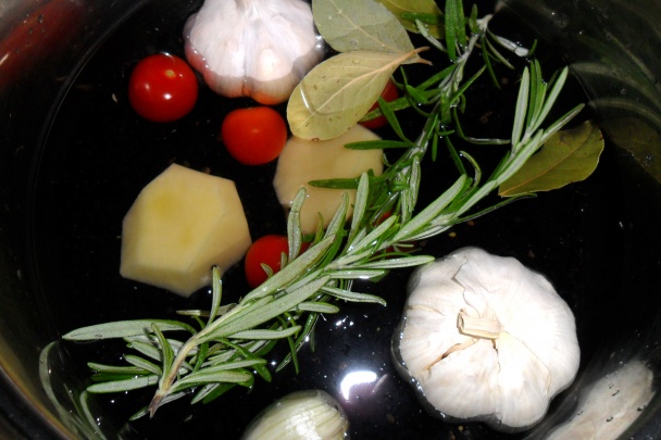 Rozmarínové tofu s beluga šošovicou (fotorecept) - obrázok 2