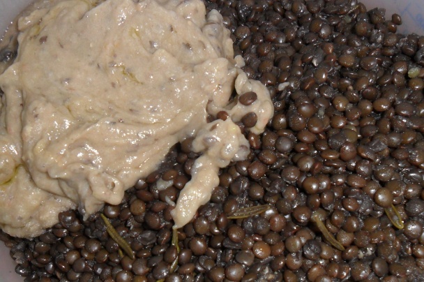 Rozmarínové tofu s beluga šošovicou (fotorecept) - obrázok 4