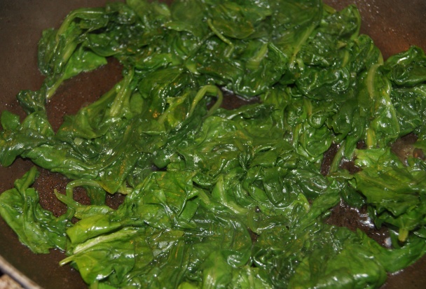 Lístkové špirálky so sušenými paradajkami, špenátom a mandľami (fotorecept) - obrázok 3