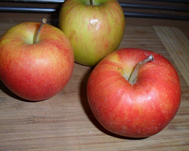 Jablkové koláčiky s vanilkovo - karamelovým krémom (fotorecept) - obrázok 10