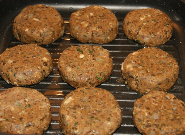 Šošovicovo - hubové karbonátky so špenátom (fotorecept) - obrázok 8