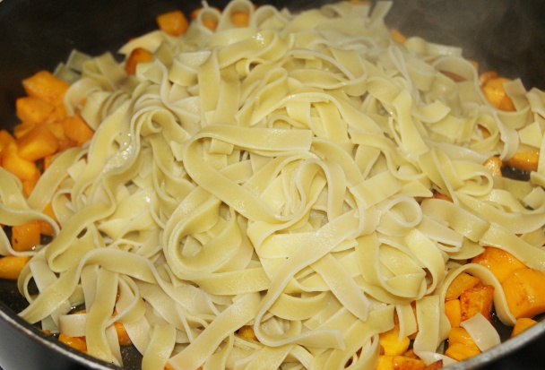 Cestoviny s paprikou a tekvicou (fotorecept) - obrázok 6