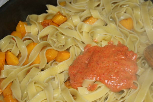 Cestoviny s paprikou a tekvicou (fotorecept) - obrázok 7