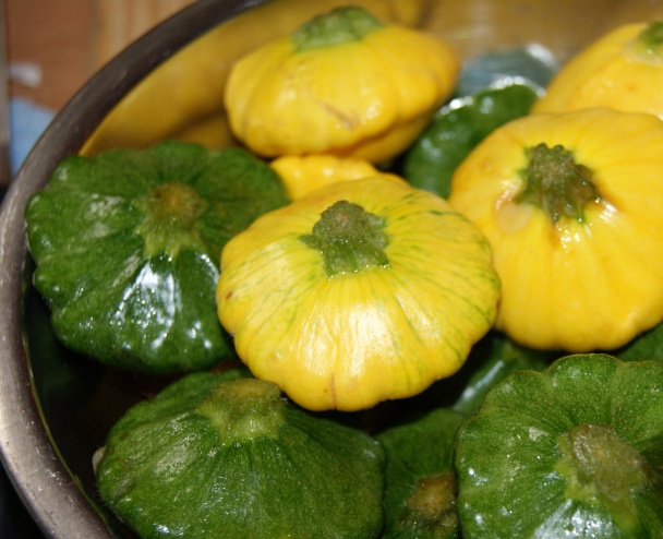 Cestoviny s cesnakom, šalotkou, patizónom a paradajkami (fotorecept) - obrázok 4