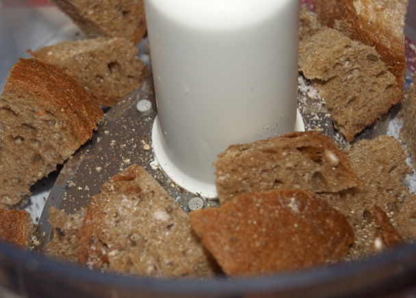 Brokolicový krém a chlebové guľky plnené kokosovým mliekom (fotorecept) - obrázok 2