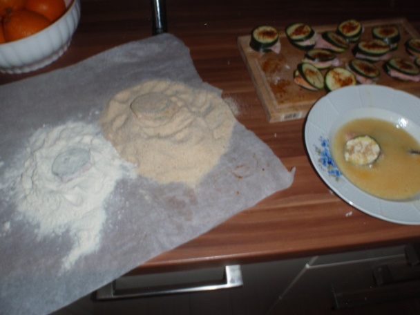 Vyprážaná plnená cuketa v rúre (fotorecept) - obrázok 3