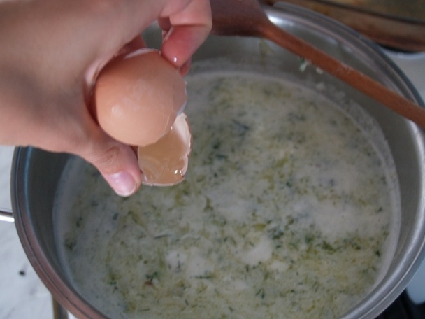 Tekvicová (cuketová) polievka s vajcom - obrázok 6