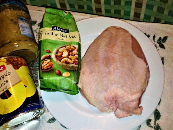 Plnené kuracie prsia na kyslej kapuste (fotorecept) - obrázok 1