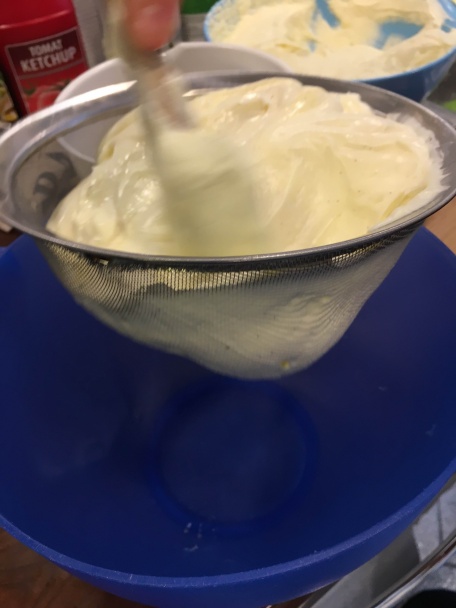 Úžasný Oreo cheesecake - pečený - obrázok 2