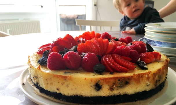 Úžasný Oreo cheesecake - pečený - obrázok 3