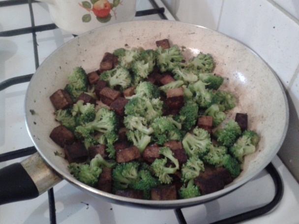 Brokolica s tofu (fotorecept) - obrázok 4