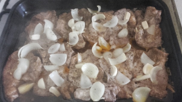 Pečená krkovička so zemiakovými pyštekmi (fotorecept) - obrázok 2