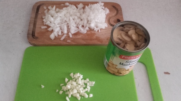 Opité dvojfarebné mäsko s cuketovou čiapočkou (fotorecept) - obrázok 3