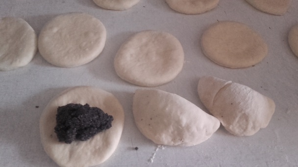 Kváskové makové hrebene (fotorecept) - obrázok 5