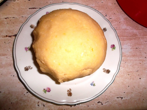 Krehký marhuľový koláč s maslovou posýpkou (fotorecept) - obrázok 2