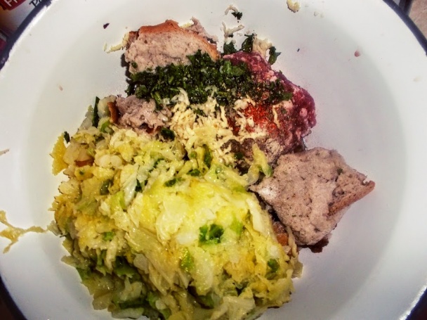 Mäsovo-kelové karbonátky pečené v rúre (fotorecept) - obrázok 2