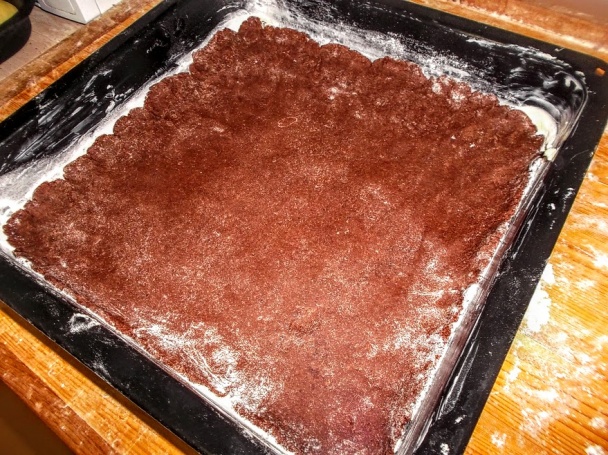 Tvarohovo-ríbezľový koláč s dvojakým cestom (fotorecept) - obrázok 4