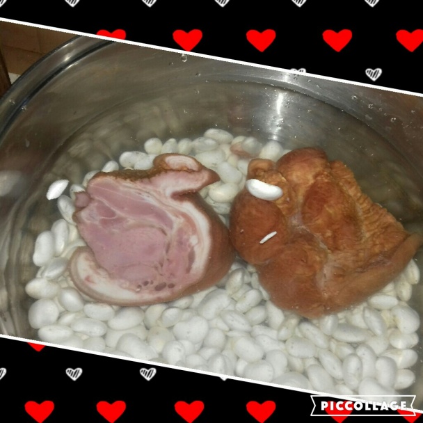 Fazuľovica s údeným kolenom (fotorecept) - obrázok 1