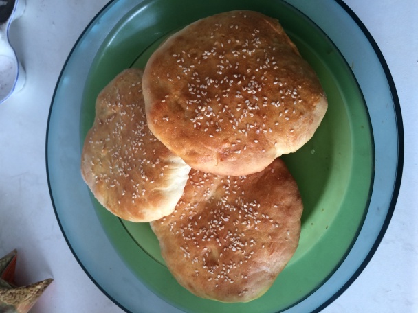 Hovädzí hamburger s domácimi žemľami - obrázok 5