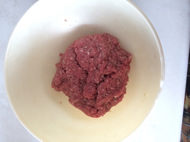 Hovädzí hamburger s domácimi žemľami - obrázok 6