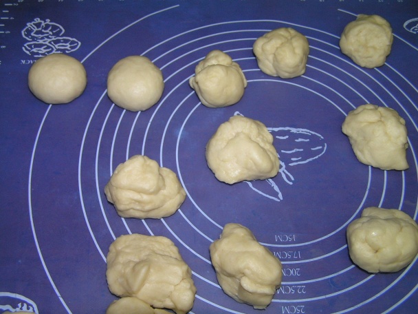 Slané žemličky s nátierkou z tekvicových jadierok (fotorecept) - obrázok 2