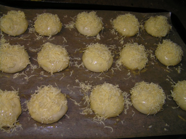 Slané žemličky s nátierkou z tekvicových jadierok (fotorecept) - obrázok 3