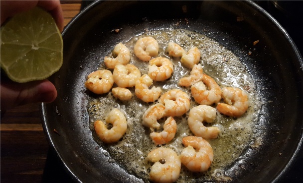 Maslové rizoto s krevetami a hubami na víne (fotorecept) - obrázok 6