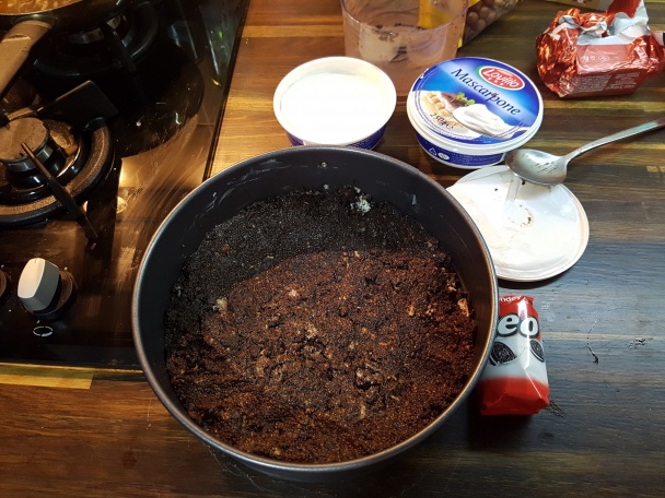 Nepečený oreo-nutellový cheesecake (fotorecept) - obrázok 1