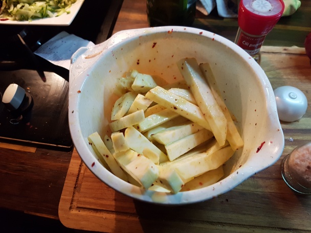 Cviklový burger so zelerovými hranolkami (fotorecept) - obrázok 2