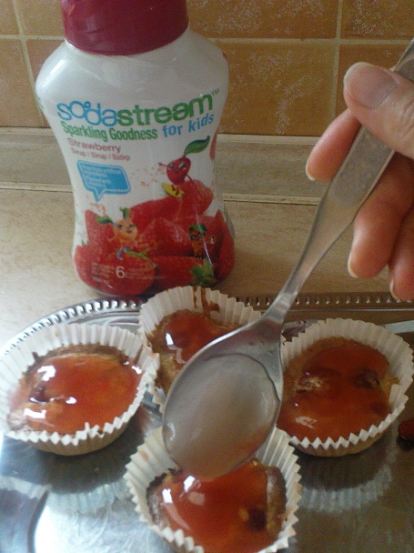 Ovocné košíčky s jahodovou glazúrou (fotorecept) - obrázok 7