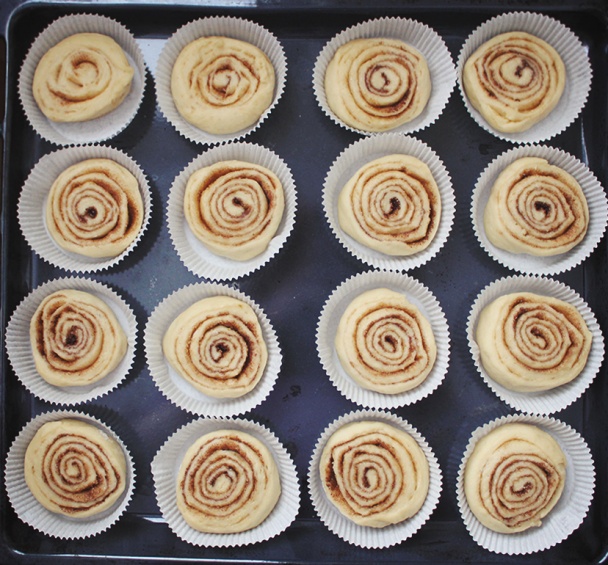Škoricové hniezda s polevou - Cinnamon Rolls (fotorecept) - obrázok 2