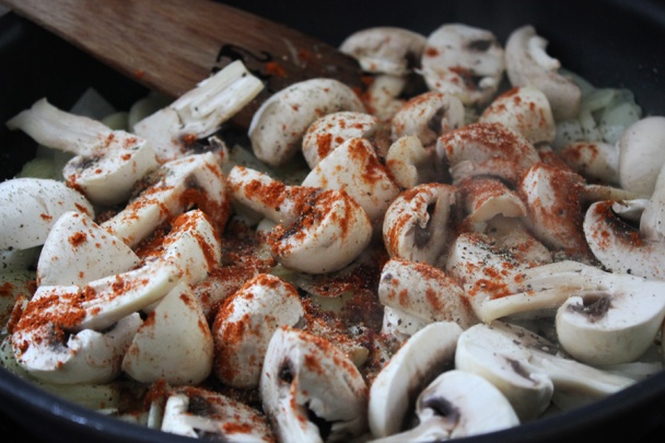 Prudko cesnaková brokolica so šampiňónmi a s cuketou (fotorecept) - obrázok 4